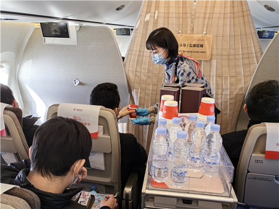 人保财险政银保 ,人保服务_民航客运行业展望 2024年新航季国内外客运航班量继续保持增长