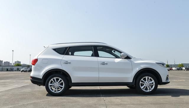 2024年中国青花瓷行业市场发展现状及投资风险分析_人保财险政银保 ,人保护你周全