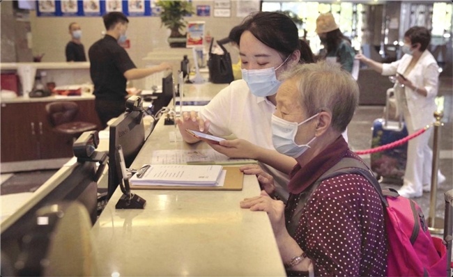 人保伴您前行,拥有“如意行”驾乘险，出行更顺畅！_2024风险投资行业市场现状及前景趋势研究分析