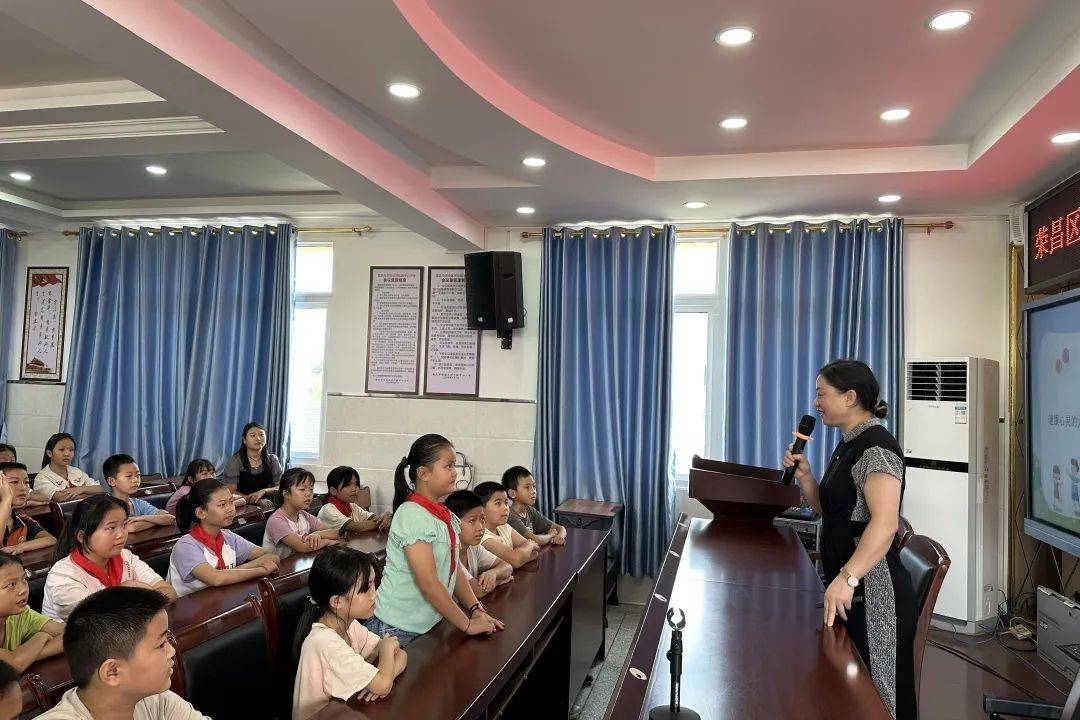 卢大振:卡游呼吁形成社会合力,护航青少年健康成长