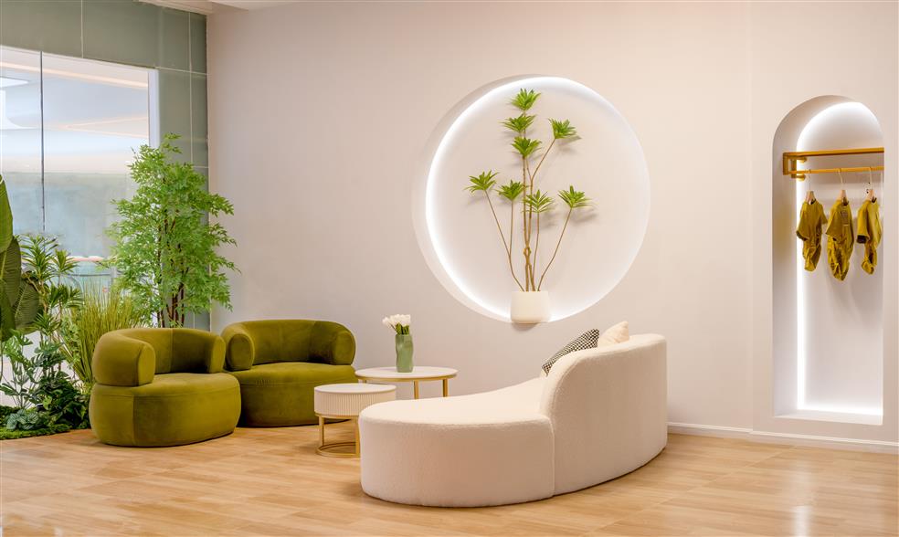 人保服务 ,拥有“如意行”驾乘险，出行更顺畅！_2025瑜伽用品行业市场现状及供需格局、销售渠道分析