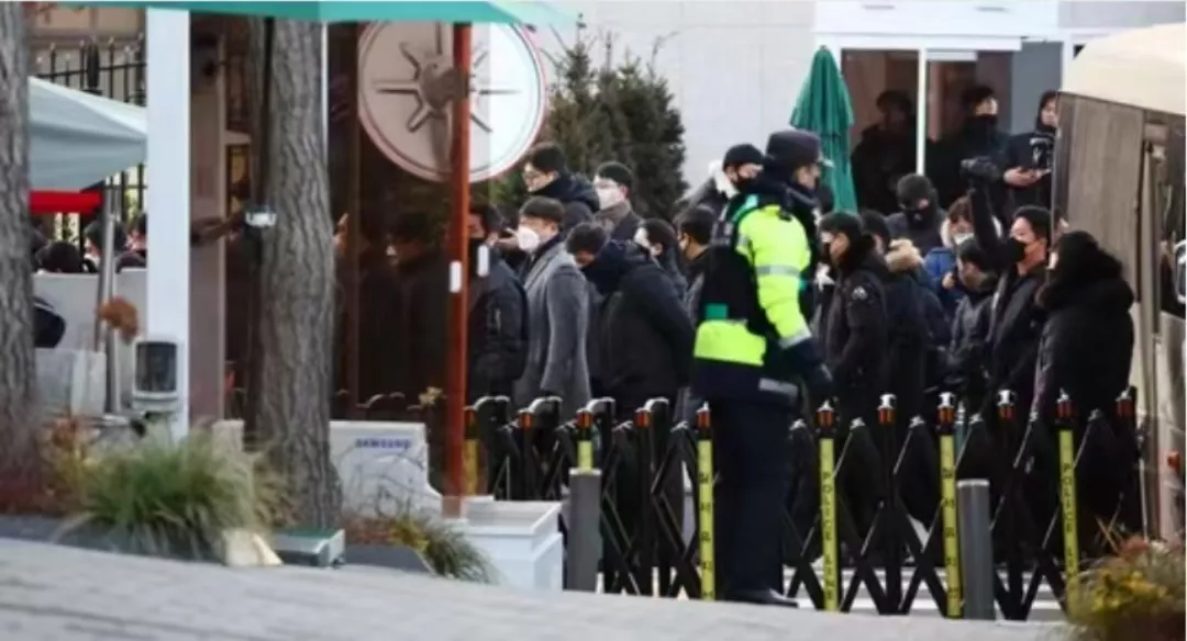 韩国警方搜查总统府