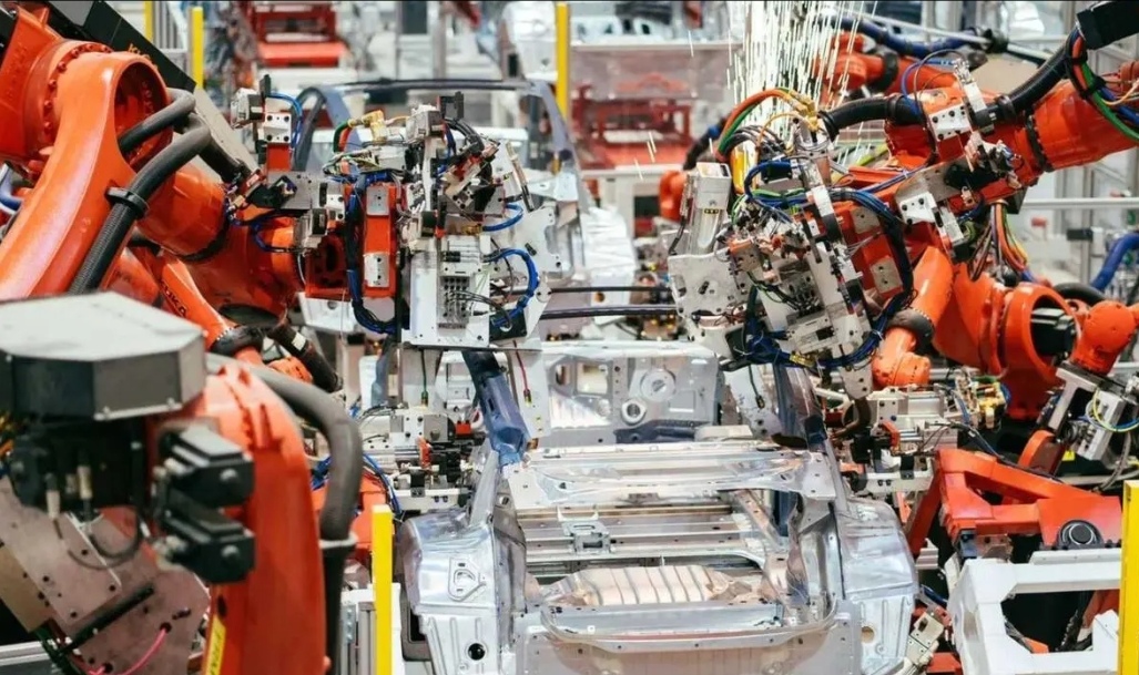 光峰科技：激光雕刻机是基于公司在上游核心器件的突破推出的工业领域创新研发成果