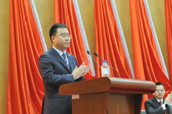 上海农商银行行长顾建忠拟任市管企业党委书记 并提名任董事长