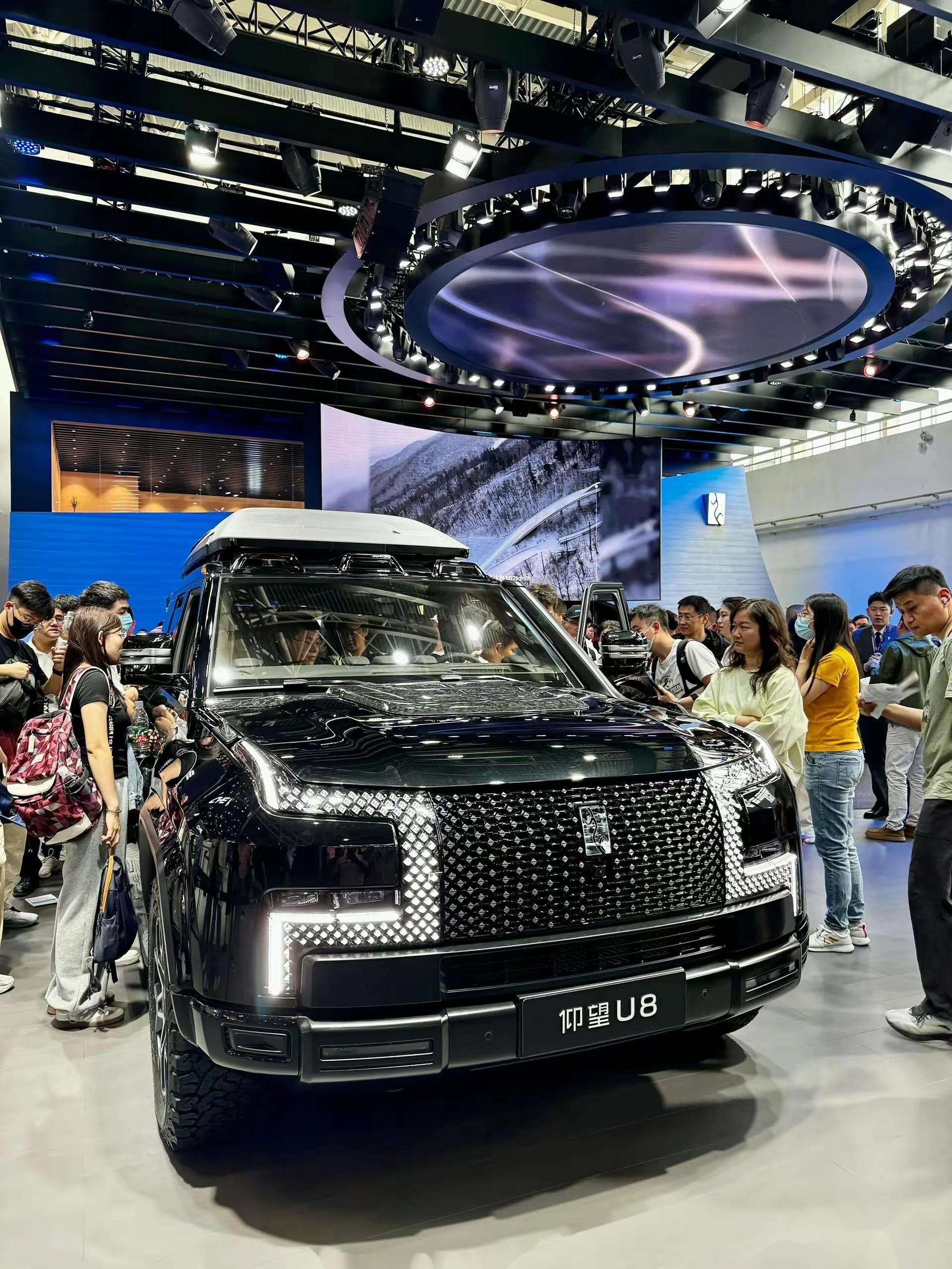 仰望U8L上海车展首发：与U8形成场景互补，售价更高