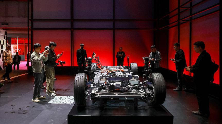 奔驰科技日带来全新产品和技术