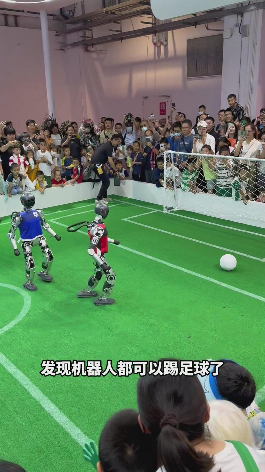 直击深圳机器人全产业链接会：企业“十八般武艺”秀肌肉，产业格局“硬强软不弱”