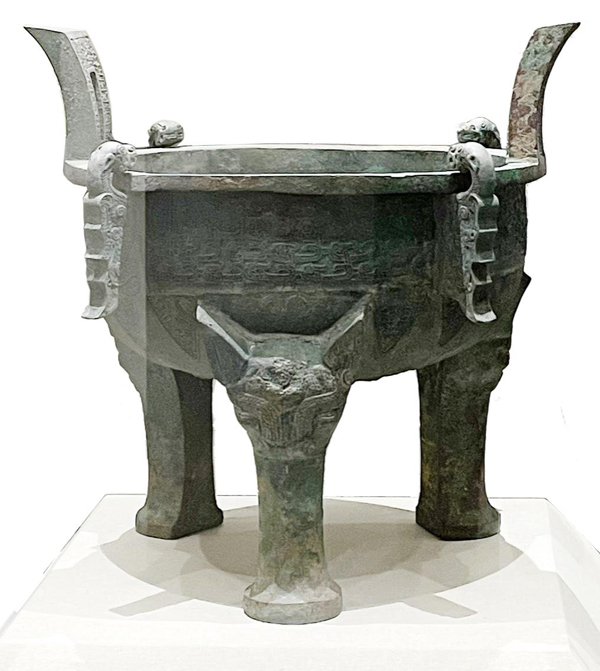 从细节探秘遗珍：现代科技如何唤醒青铜古韵？｜文物修复