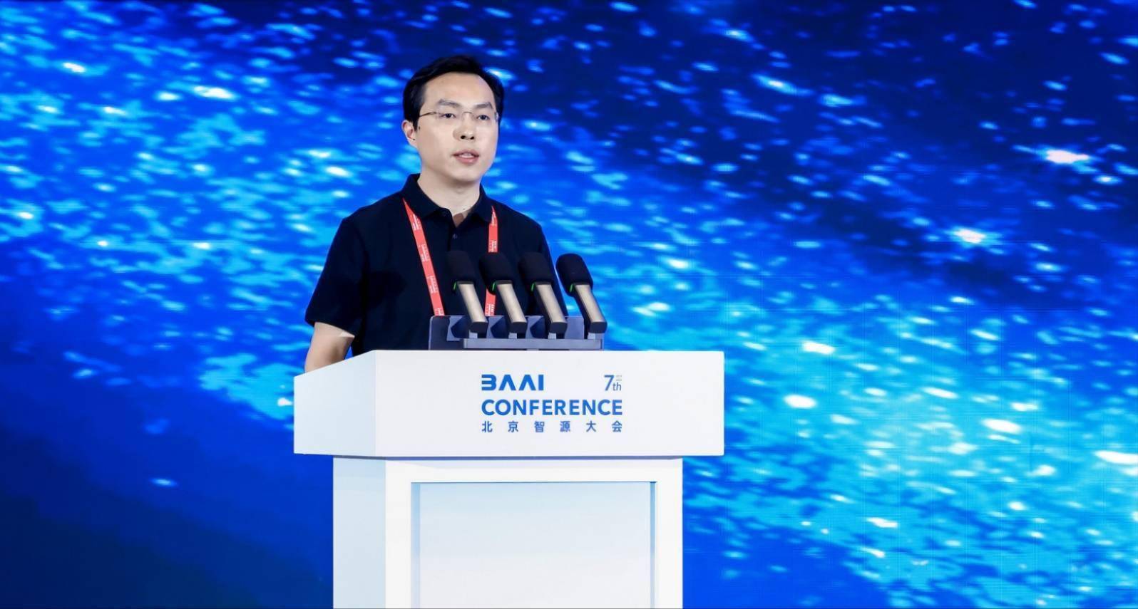 智源研究院发布“悟界”系列大模型 多模态架构突破数字物理边界