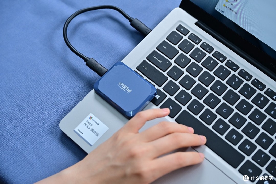 机械革命星耀14：1kg超轻薄设计打破高性能与便携性壁垒