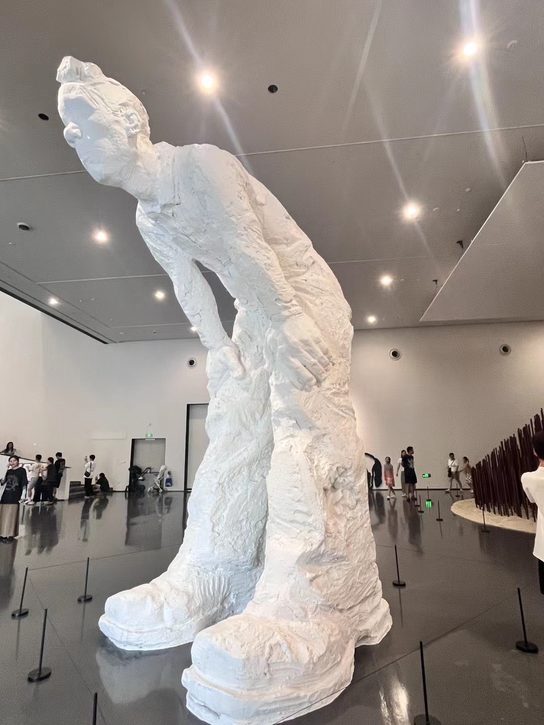 从《祷》的爆火看艺术作品与当下社会的交融