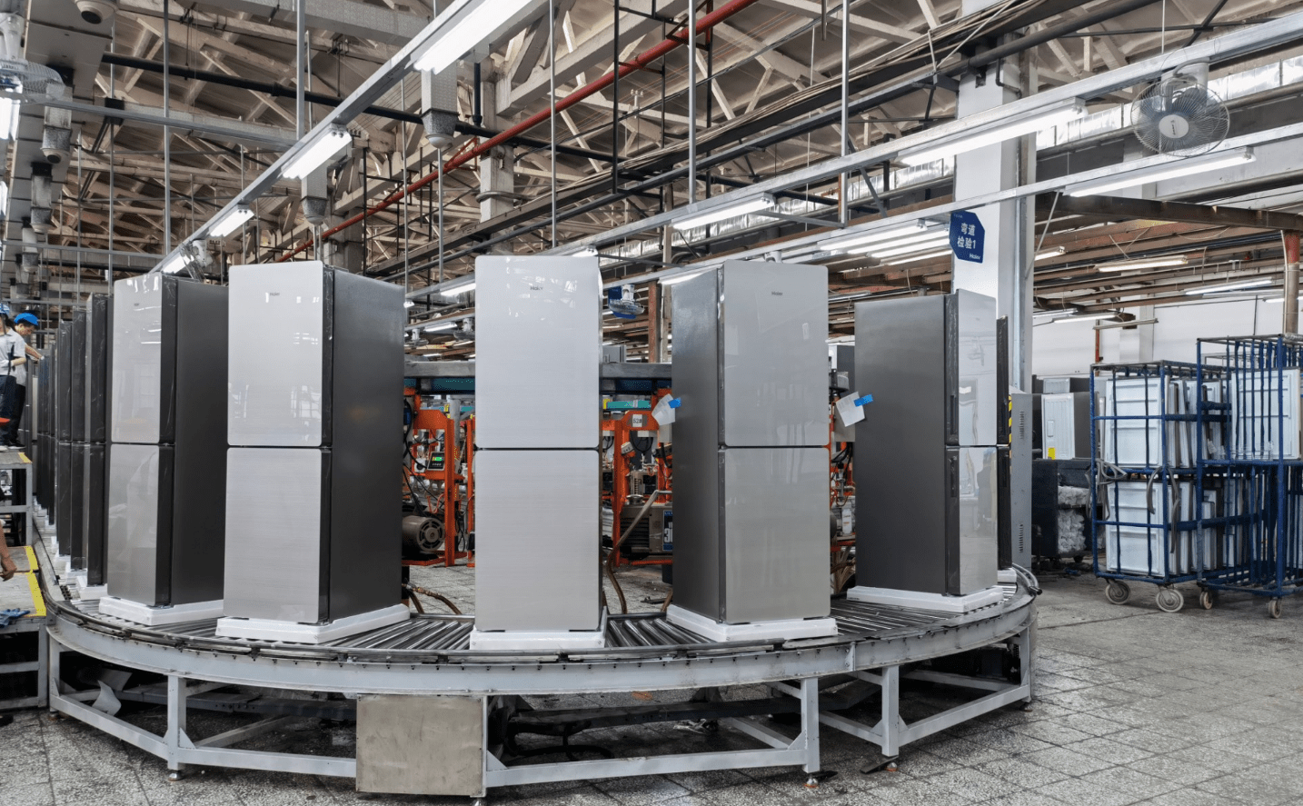 25亿元买机器人企业 海尔意在重构工业互联网版图？