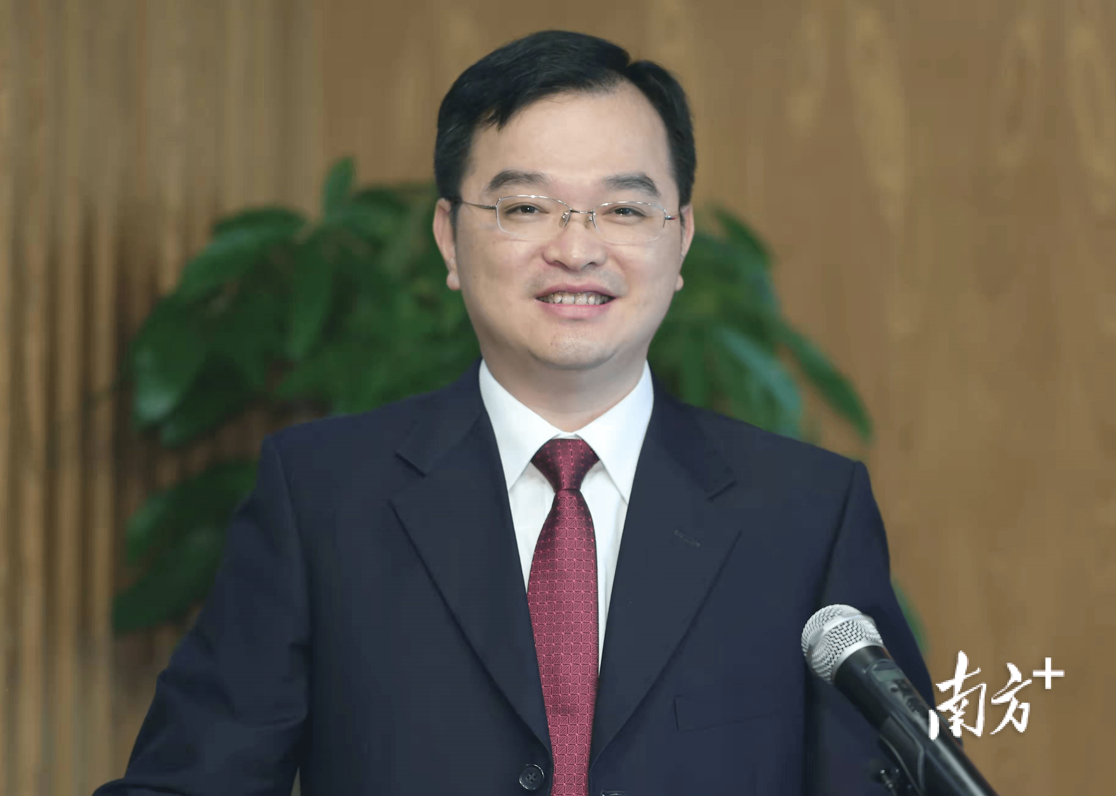 嘉元科技：7月9日高管赖仕昌减持股份合计52.94万股