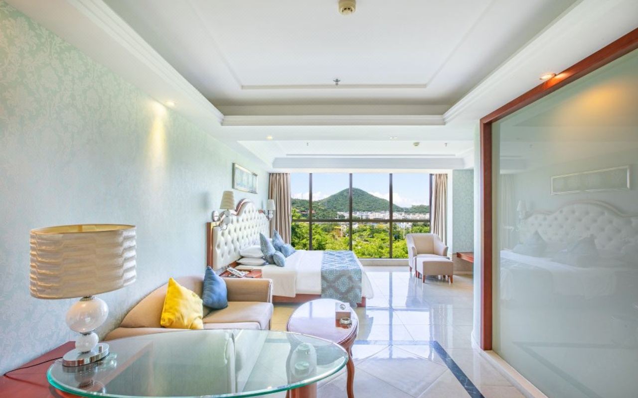 三亚通报“五星级酒店因客床护栏问题致婴儿摔落”