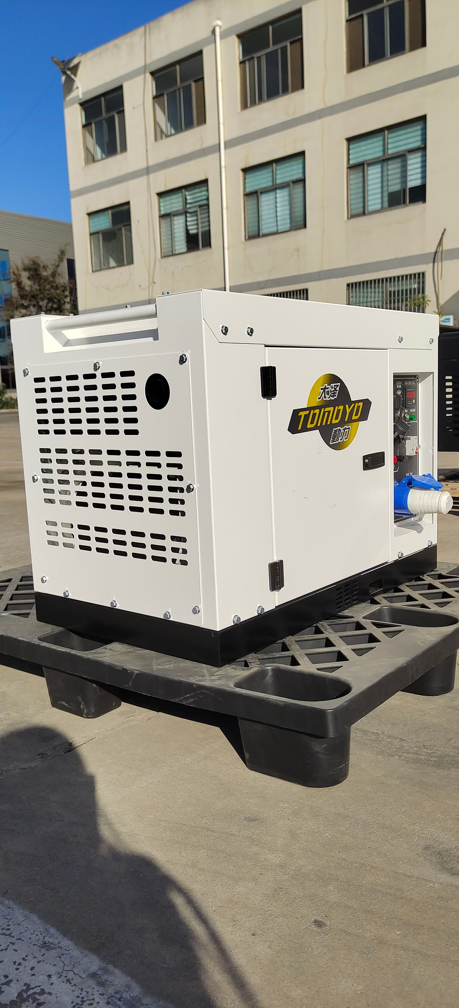 中联重科：已开发全套绿色化智能化高端化高原低温版本设备