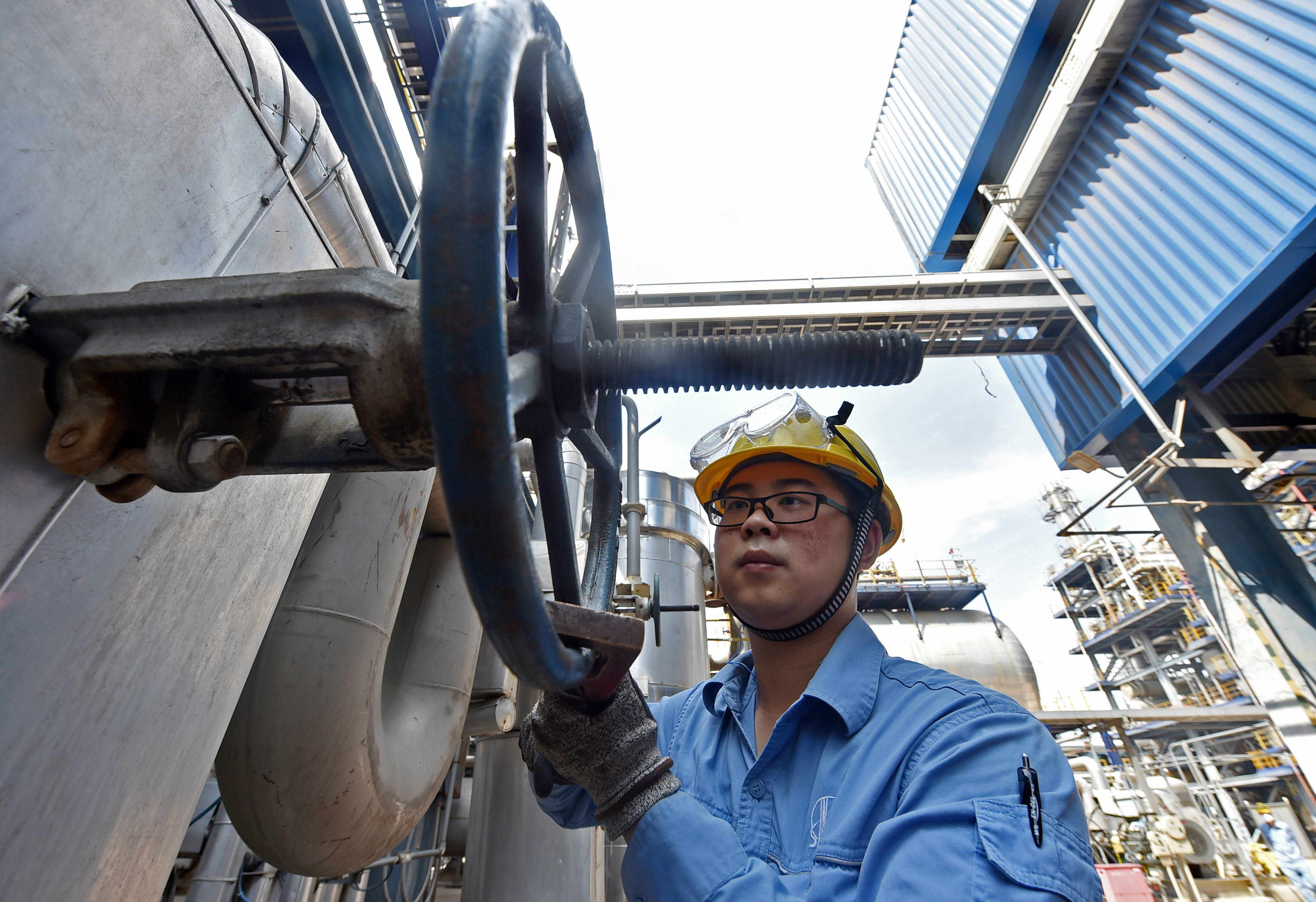 华鲁恒升(600426.SH)：对一套煤气化装置及部分产品生产装置进行停车检修