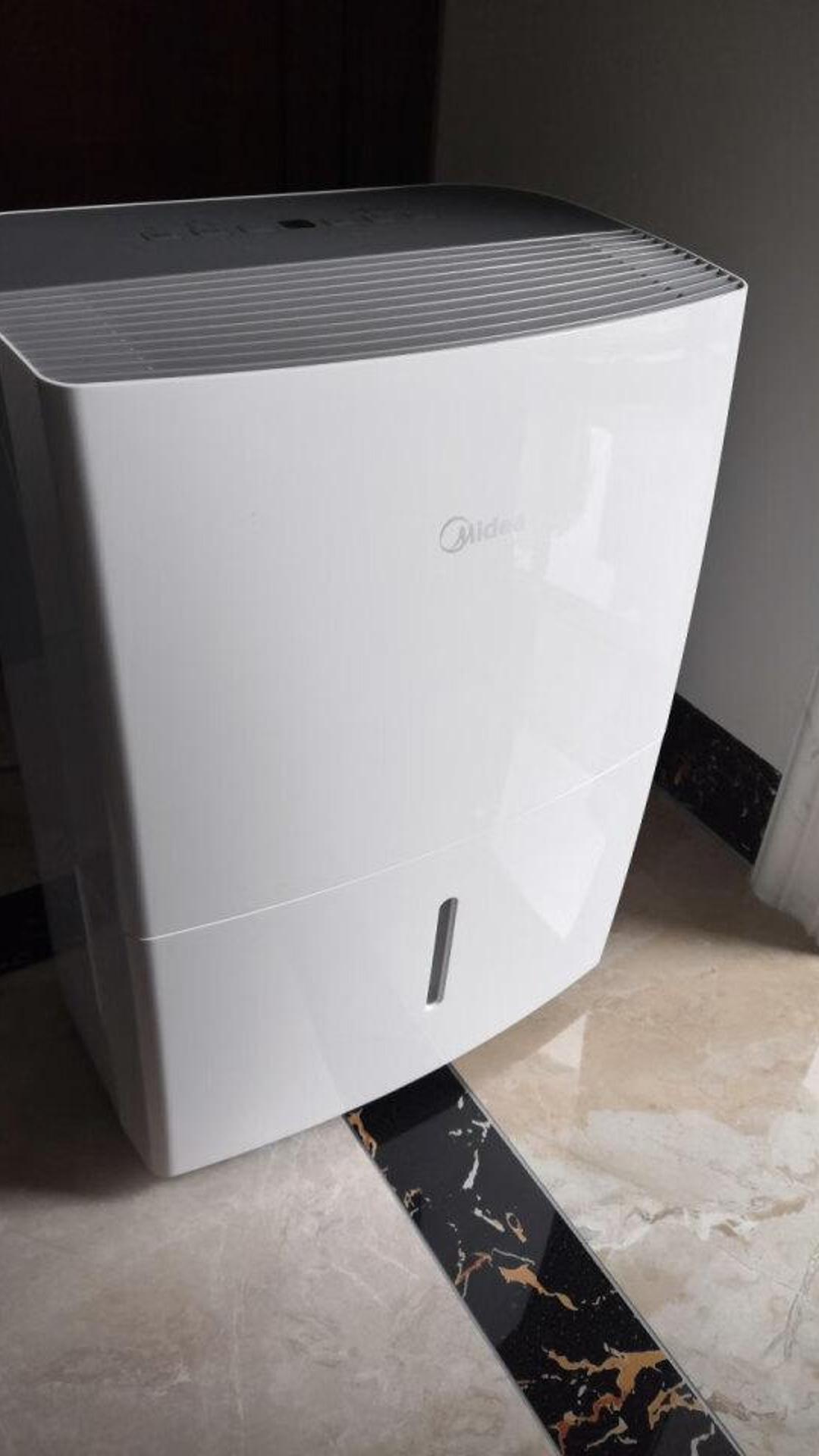 中天科技获得发明专利授权：“具有除湿功能的网线”