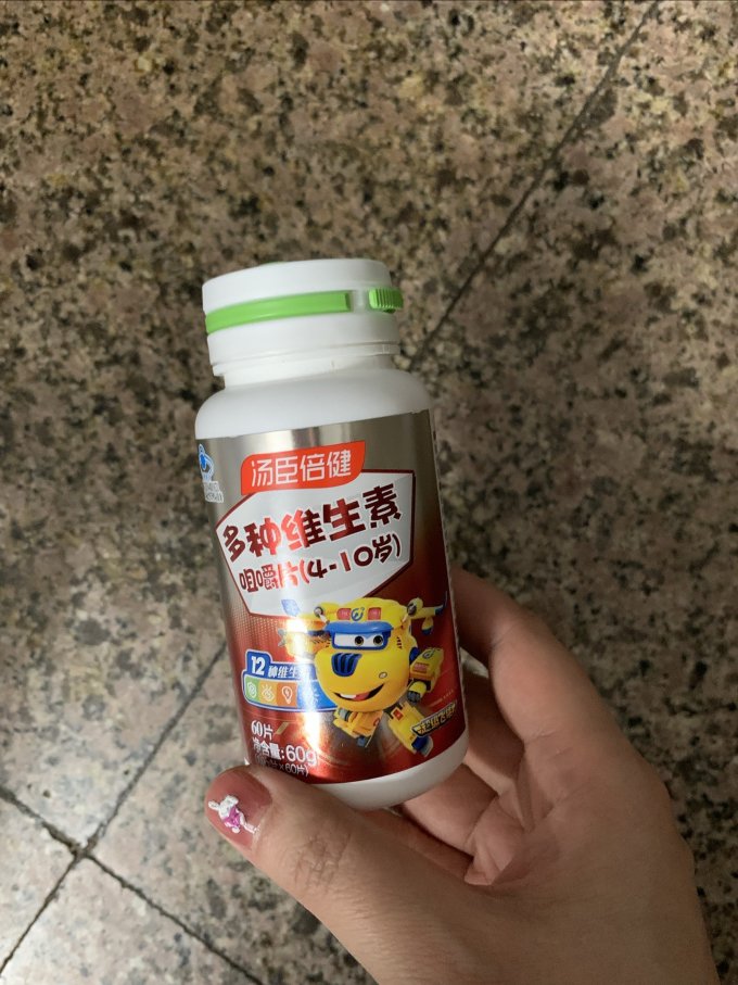 半年报“反转”，汤臣倍健的品类“点金术”是怎样炼成的？