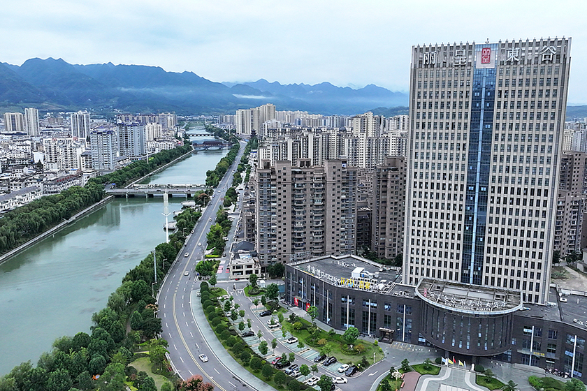 温来成：应进一步调整央地财政关系