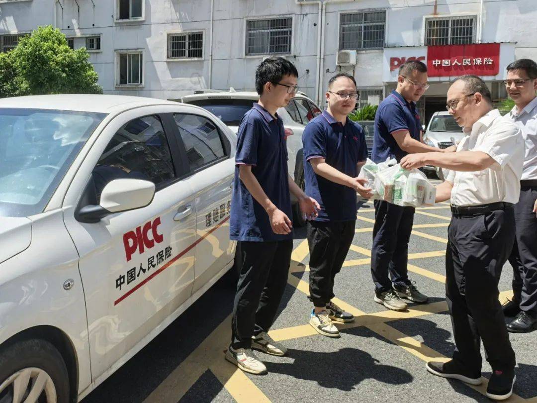 人保财险政银保 ,人保车险_2025年中国自动化机械手行业：新能源与医疗领域新机遇