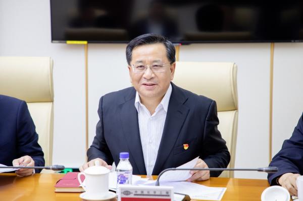 吴清会见沙特投资大臣法利赫