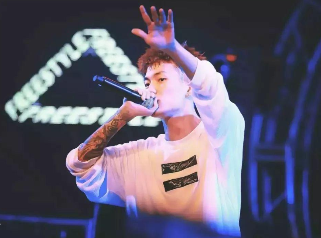 “天花板级别”音乐会《重聚》回归