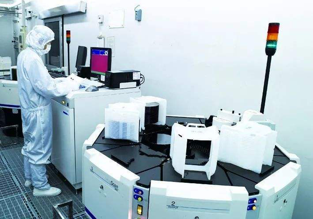 立昂微披露总额2亿元的对外担保，被担保方为金瑞泓科技（衢州）有限公司