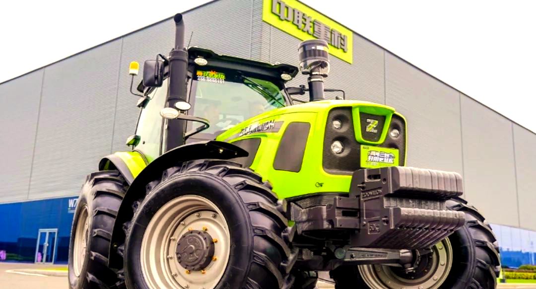 中联重科下线全球最大马力拖拉机,国产高端农机实现新突破
