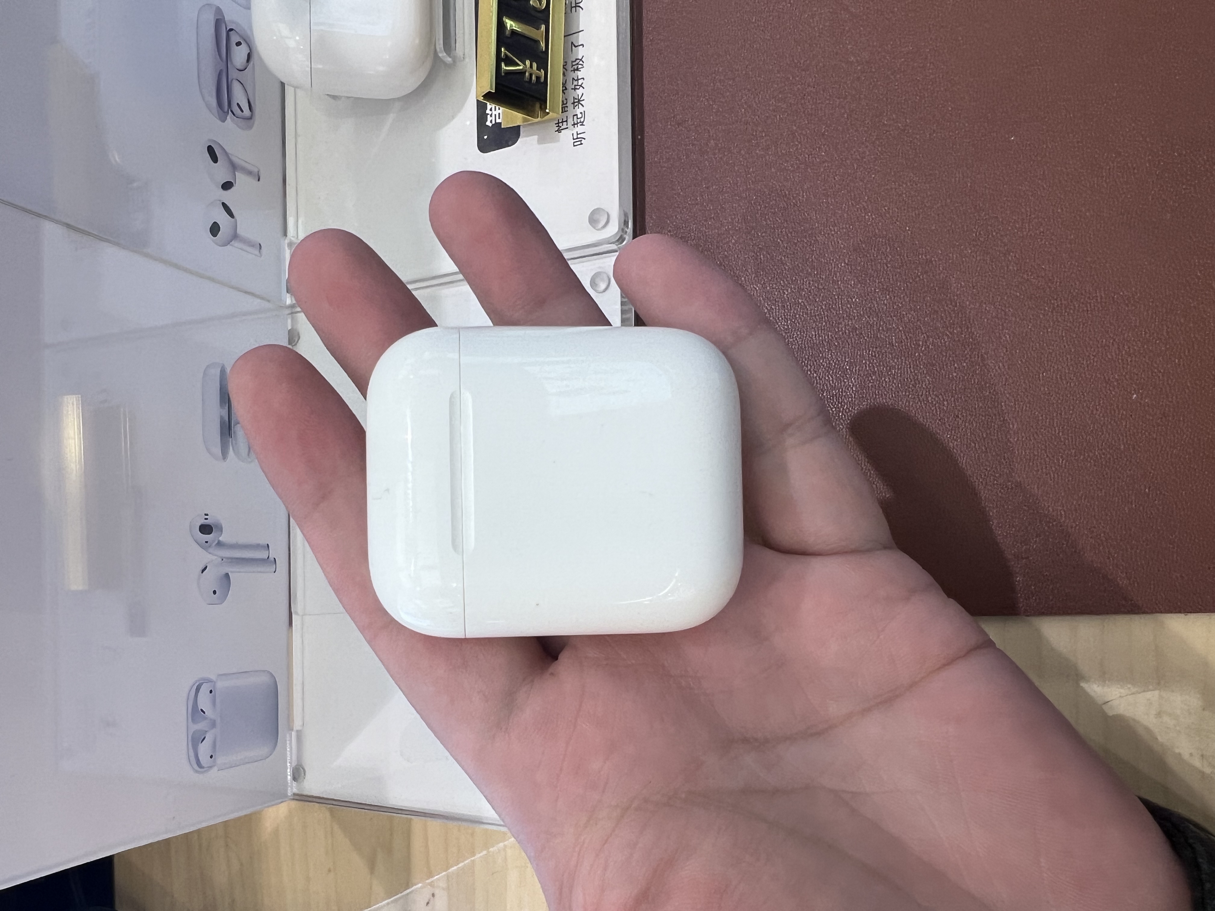 2025年中国TWS耳机行业：在AirPods Pro 3的技术革新下，本土品牌如何突围?_人保财险政银保 ,人保有温度
