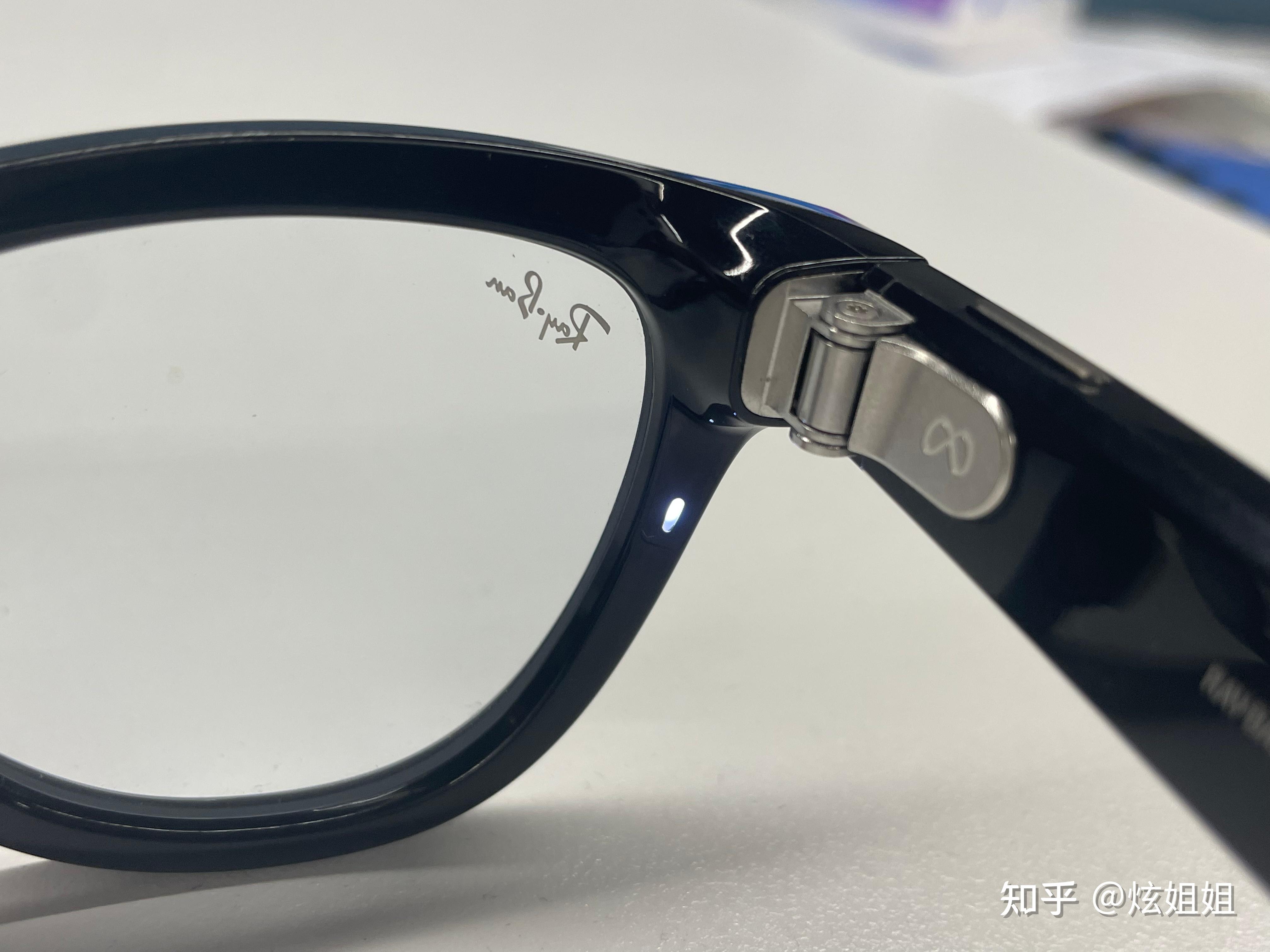 Meta押注智能眼镜：AI助手加持，“超级智能”的雏形？