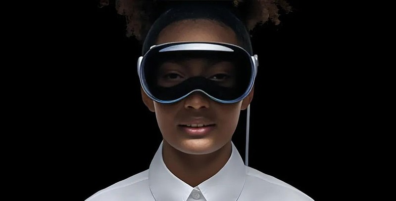 Meta押注智能眼镜：AI助手加持，“超级智能”的雏形？