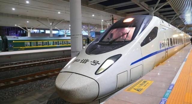 包银高铁包惠段进入运行试验阶段