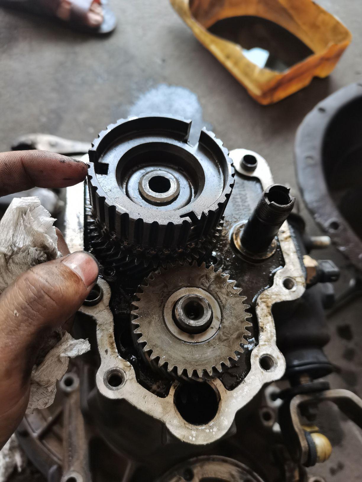 潍柴动力获得实用新型专利授权：“一种拖拉机用换挡拨叉及同步器”