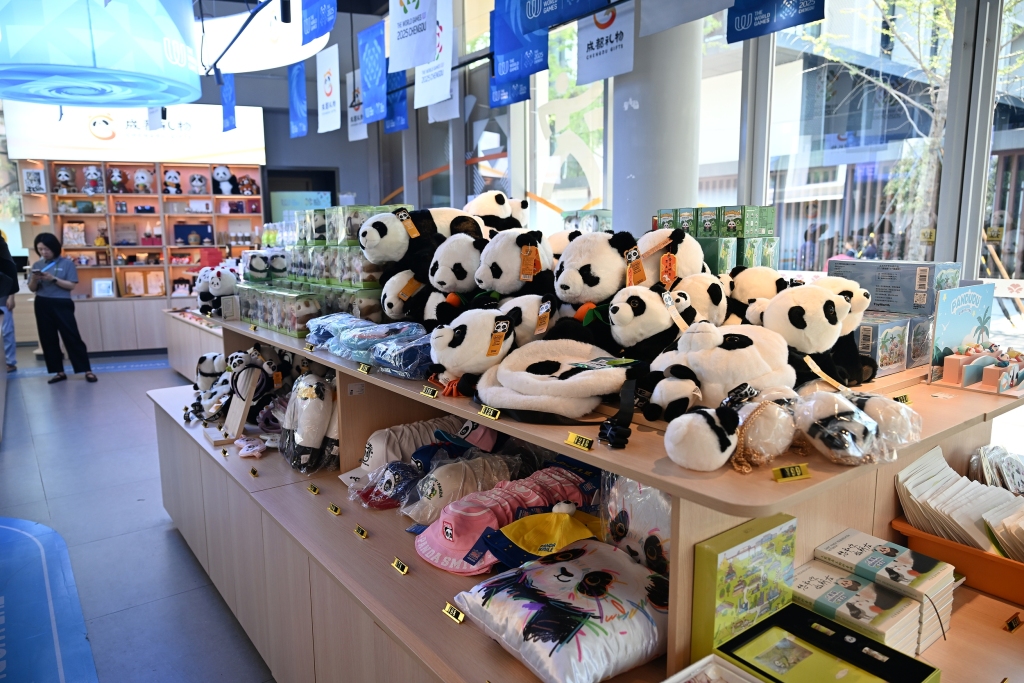 成都文旅消费全国第二：“文商旅体融合” 激活 2862 万游客的立体消费体验