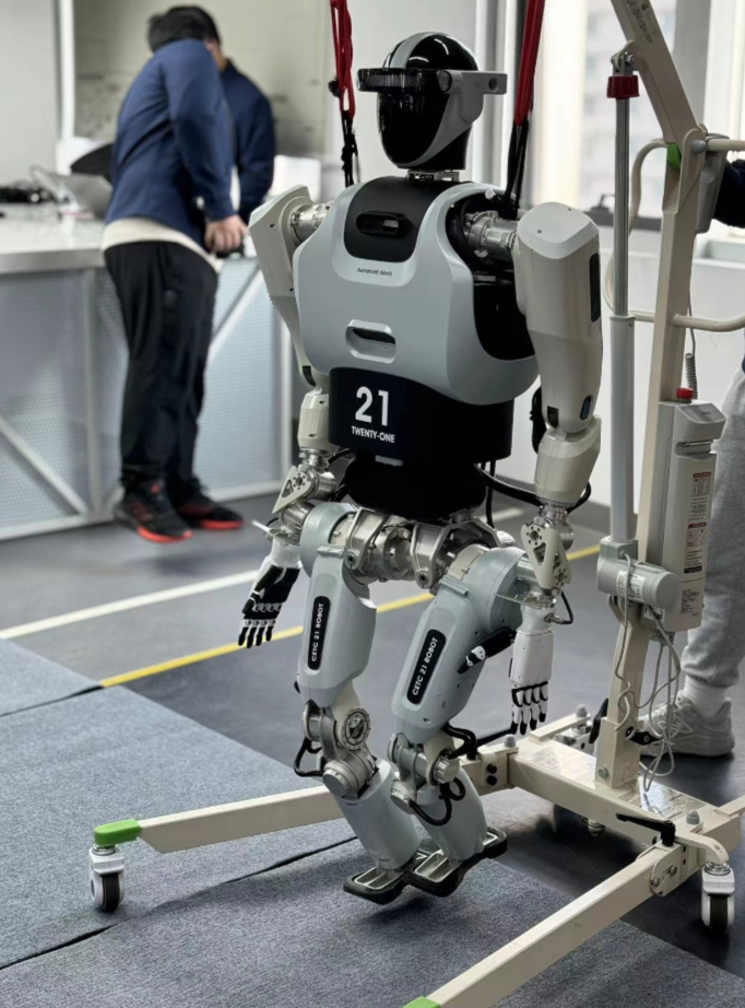 格力博: 订单充足支撑未来业绩向好 机器人布局打开成长空间