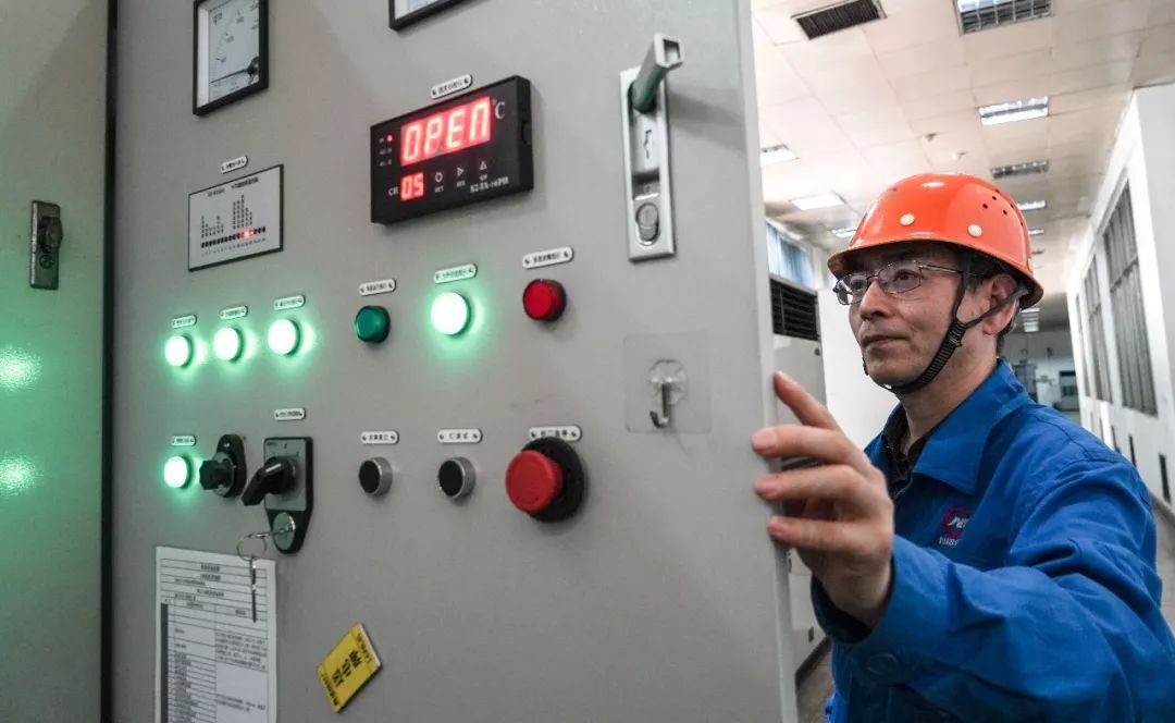 时报观察丨这样的中介机构“耿直哥”多多益善