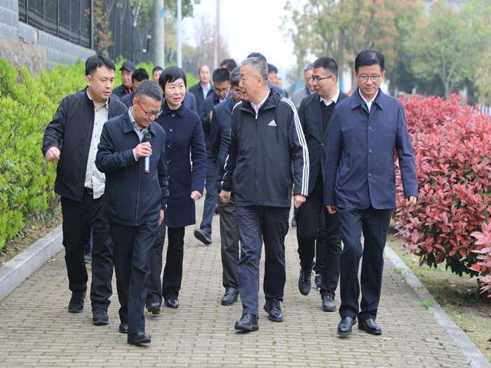 长江电力获得发明专利授权:“基于混合神经网络的水风光发电功率联合预测方法及装置”