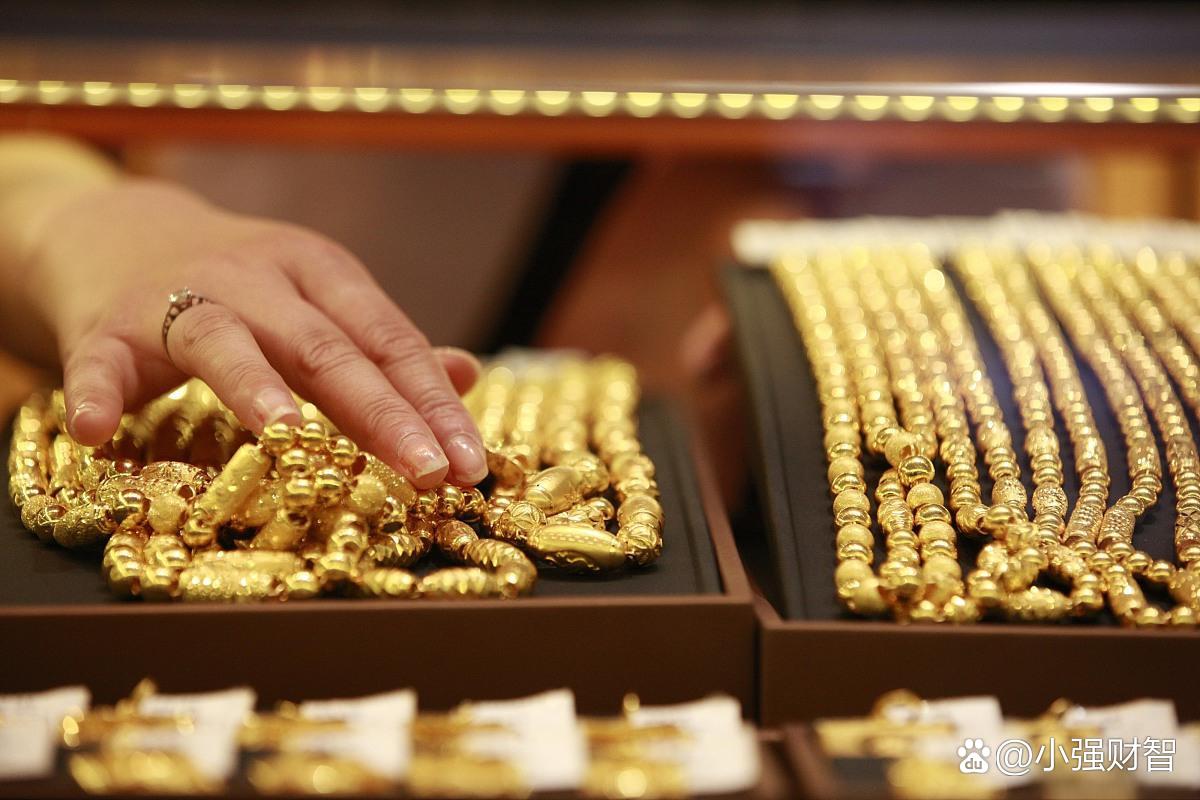 建设银行：11月15日启用新版个人黄金积存业务交易规则