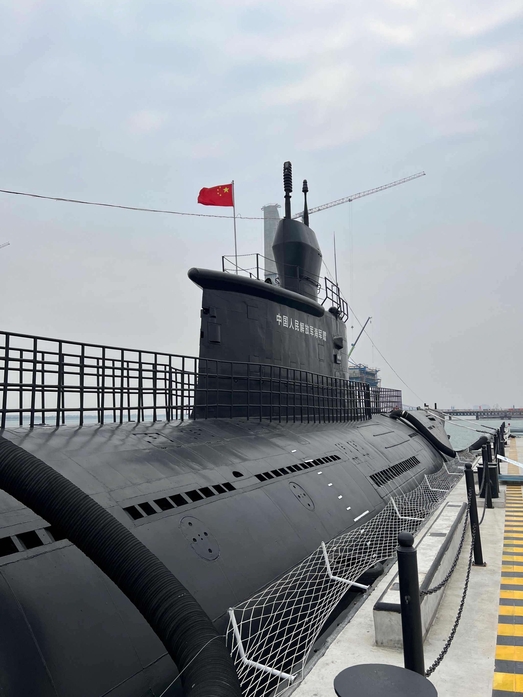 国产AS700载人飞艇获颁生产许可证进入批量生产