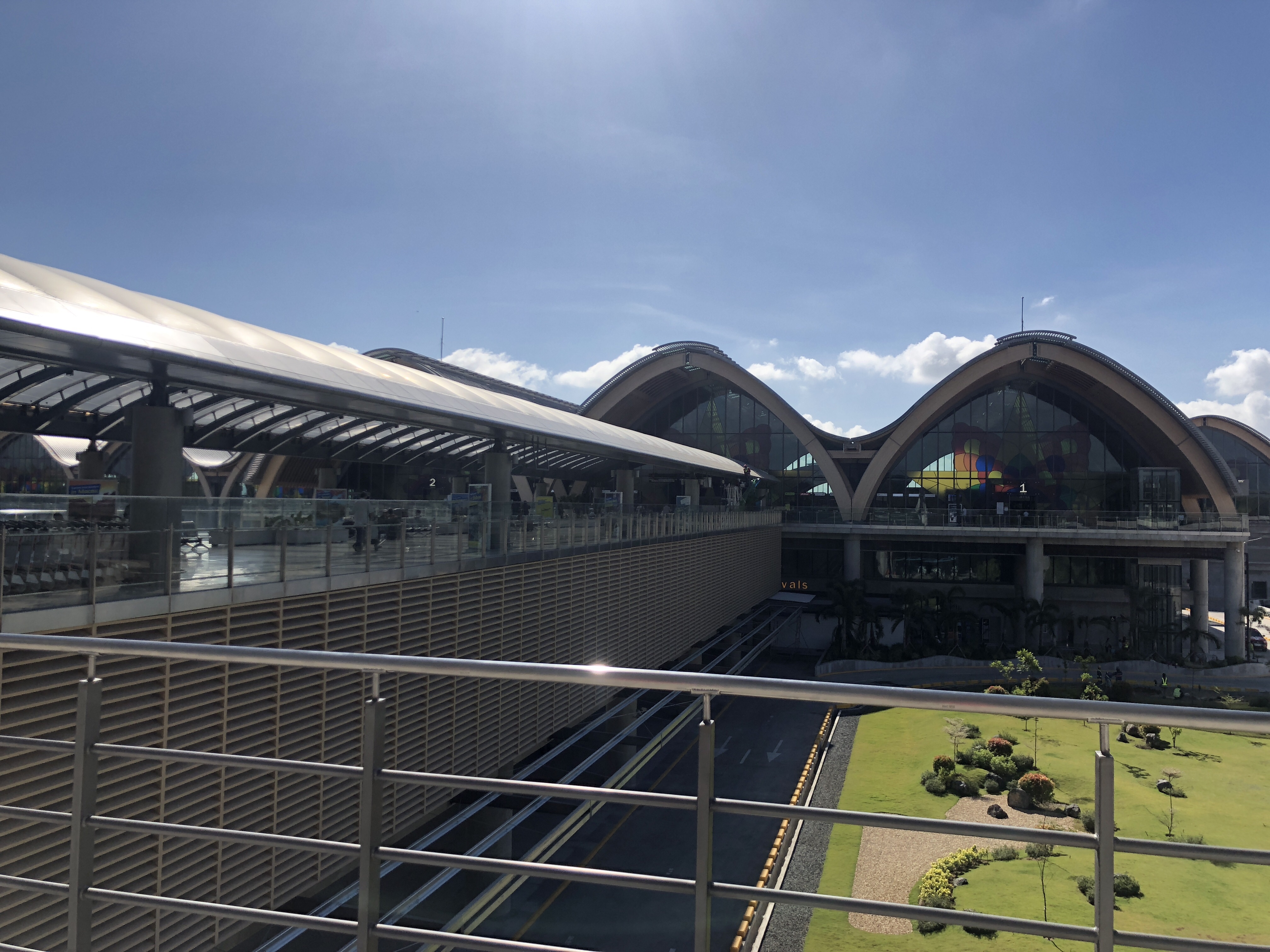 东方国信：在航空领域有机场智能数据平台