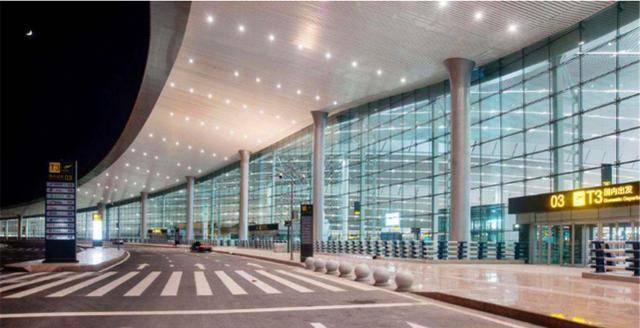 东方国信：在航空领域有机场智能数据平台