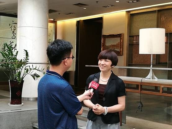 江中药业总经理肖文斌辞职