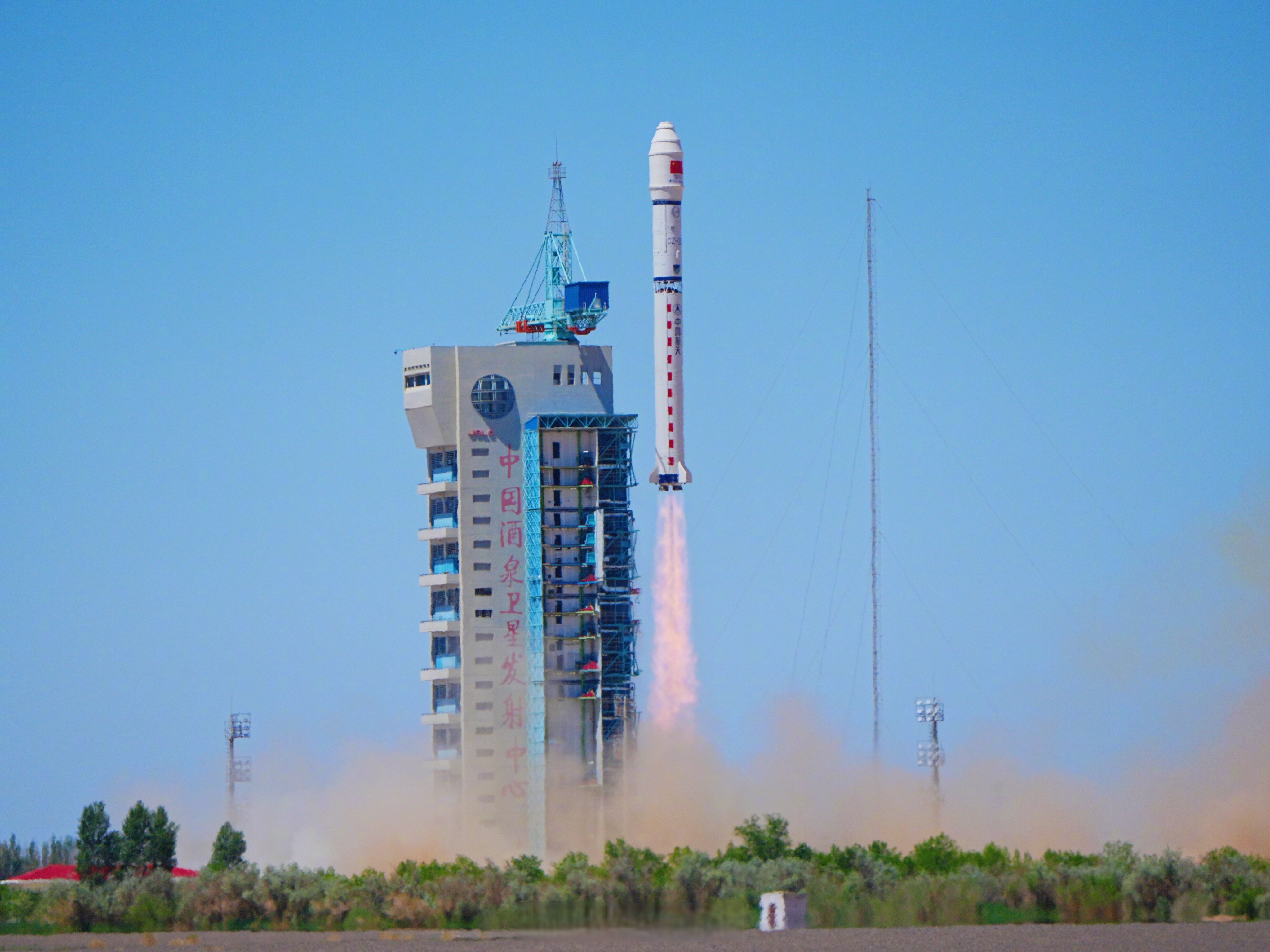 我国新增超20万颗卫星申请