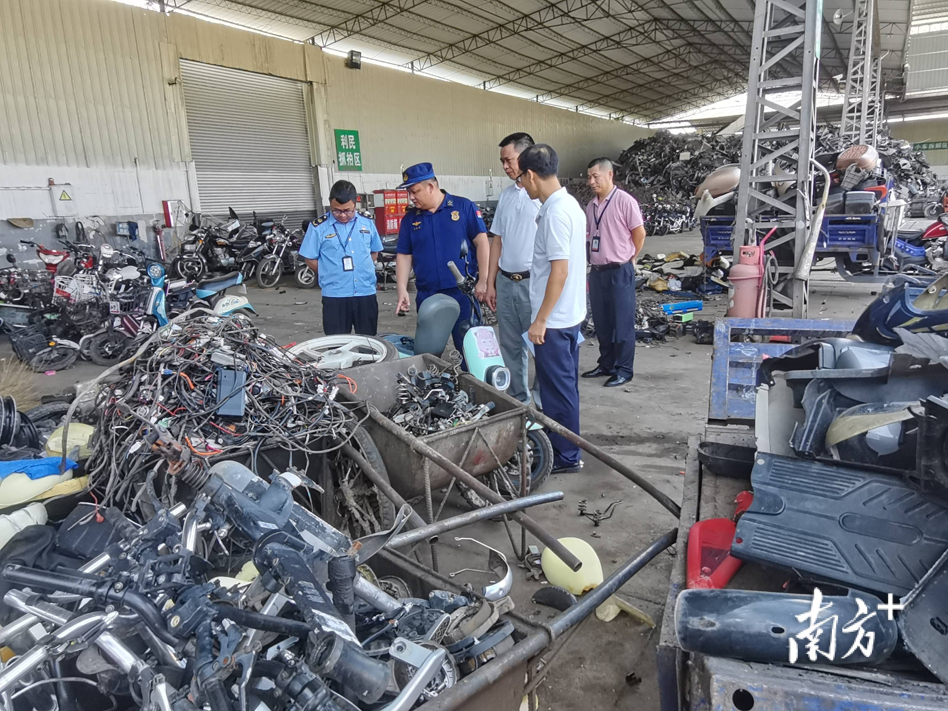 四川：统筹推进新能源汽车废旧动力电池与电动自行车锂电池回收利用