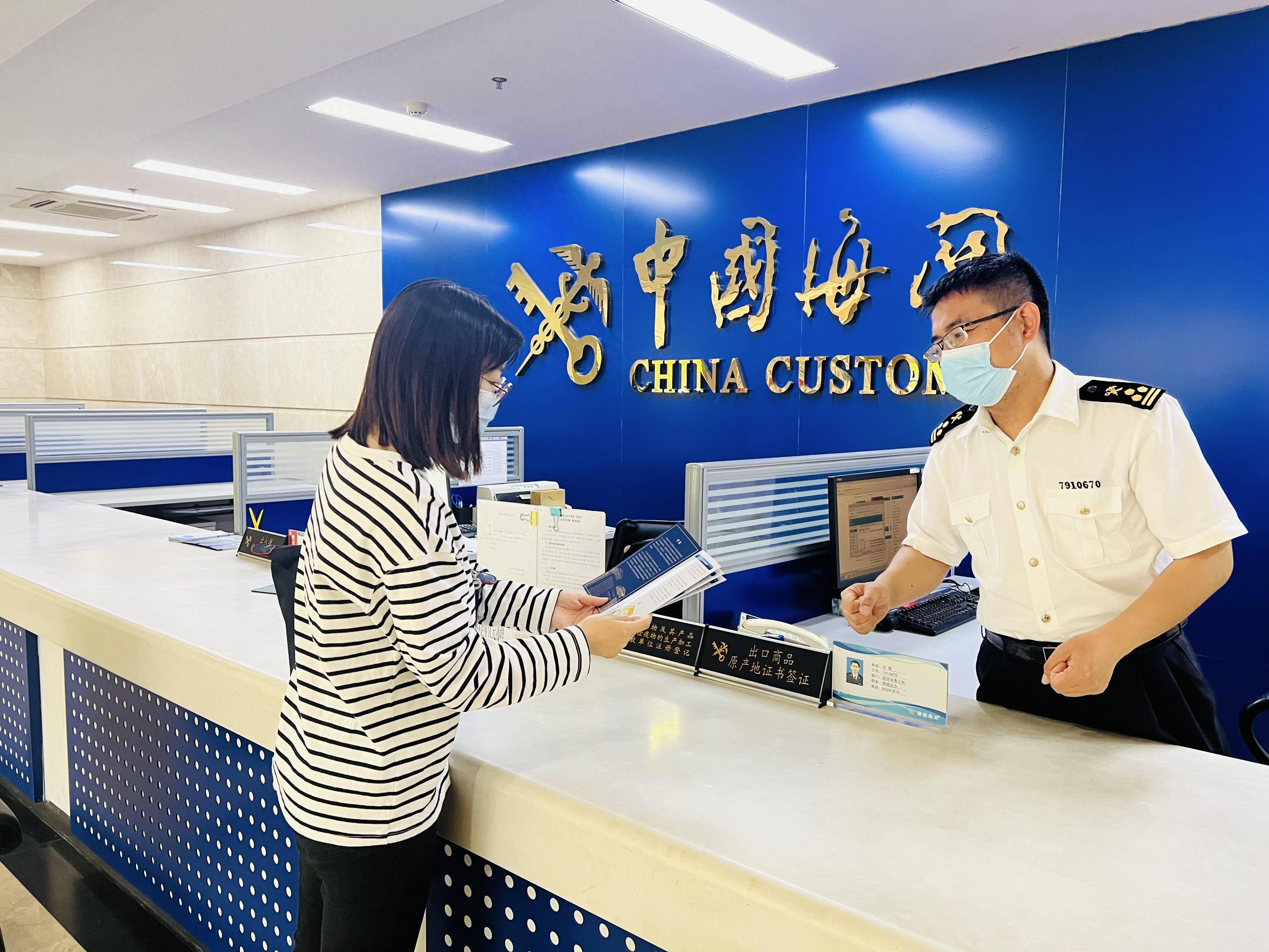 海关总署：我国成为工业机器人的净出口国