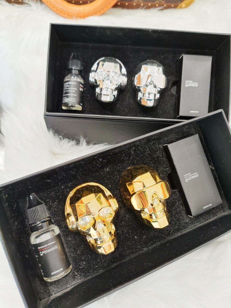 安洁科技：为智能手机品牌折叠产品提供精密零部件