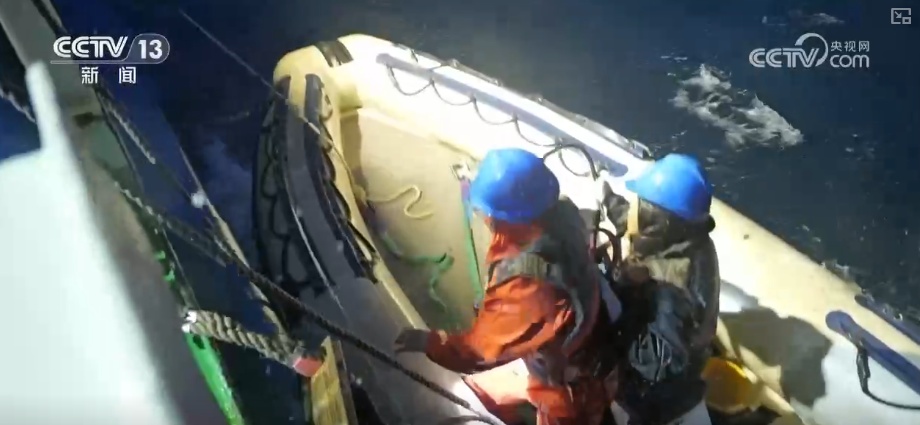 中国与智利载人深潜科考启航　联合探索阿塔卡马海沟