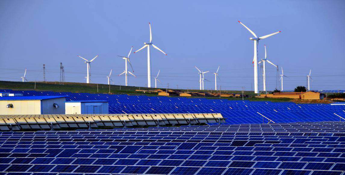 资本向“新”环境向“绿” 青海着力构建生态产业高地