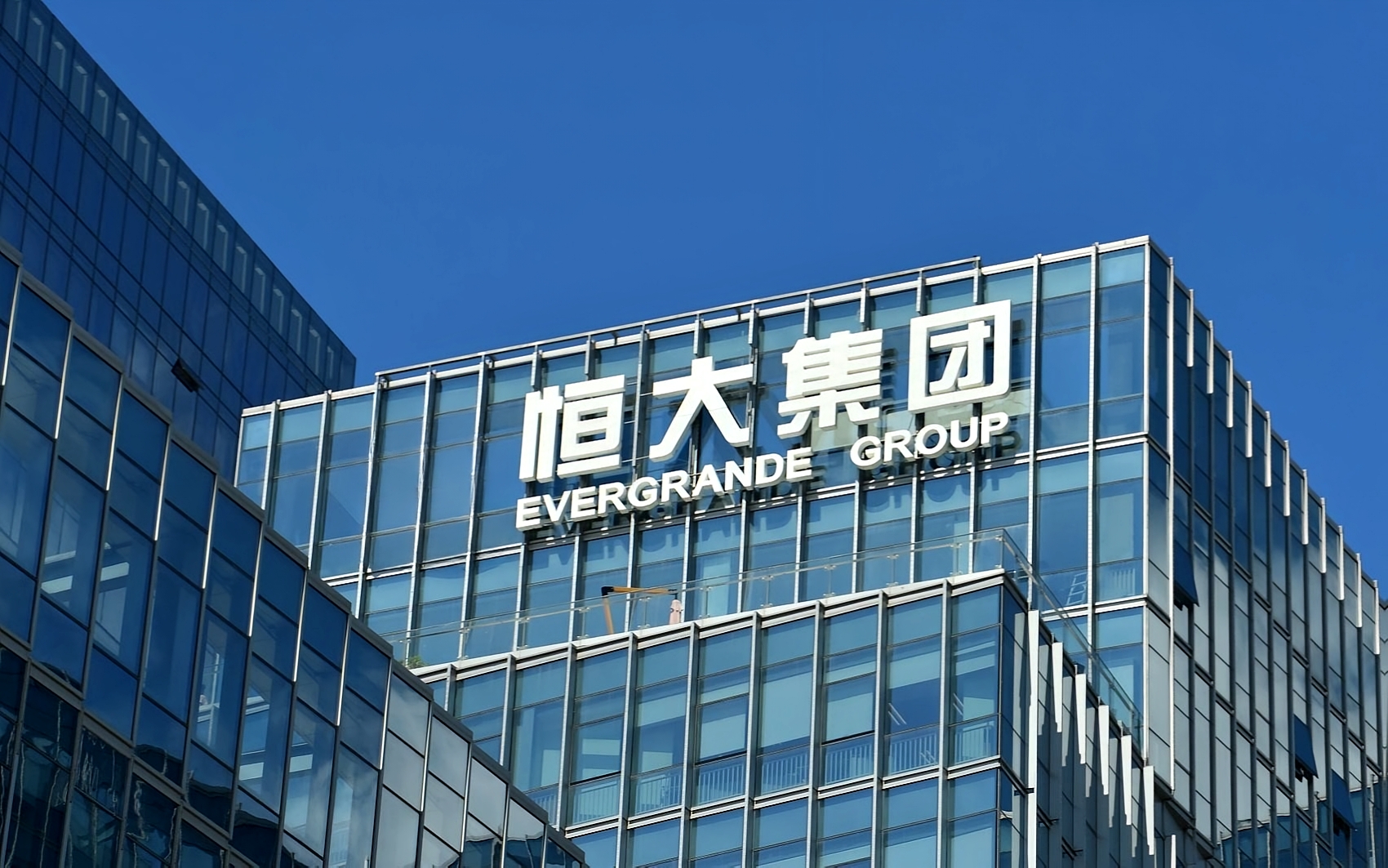 这家公司两年虚增利润3700万，为逃避诉讼责任人“主动请辞”