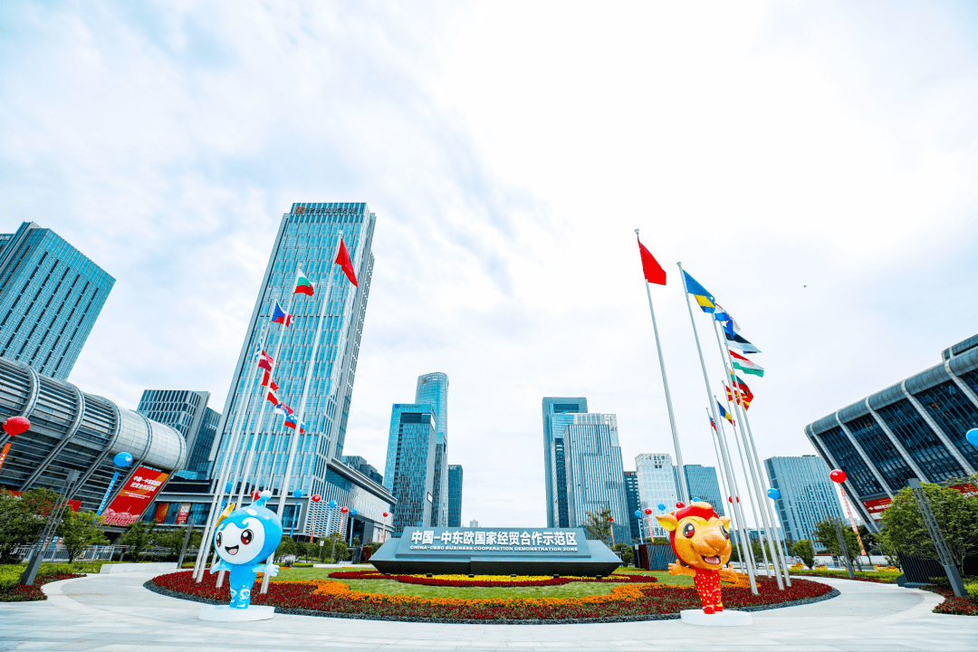 中国化学：1月签订合同额合计369.25亿元